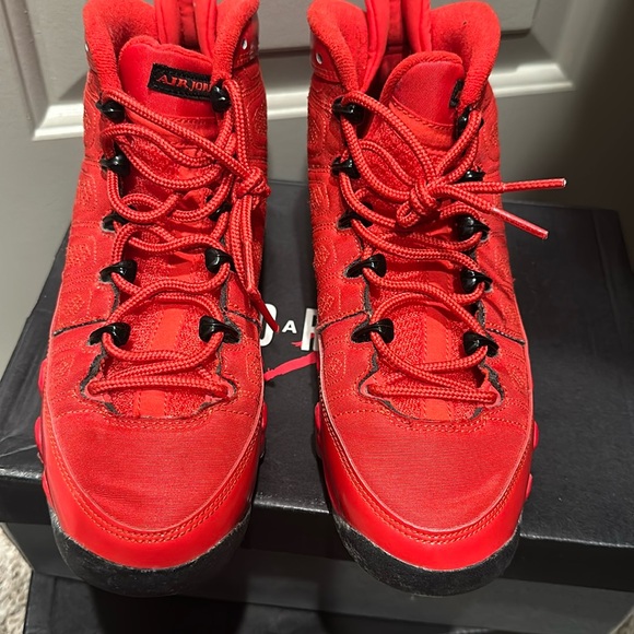 Jordan 9 - Picture 1 of 4